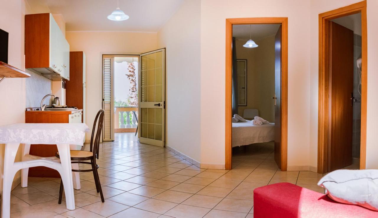 Porto Ulisse Aparthotel Parghelia