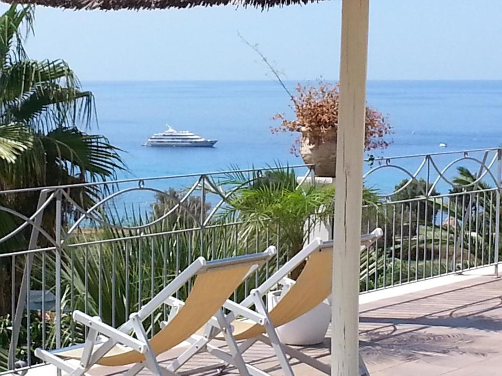 Porto Ulisse Aparthotel Parghelia